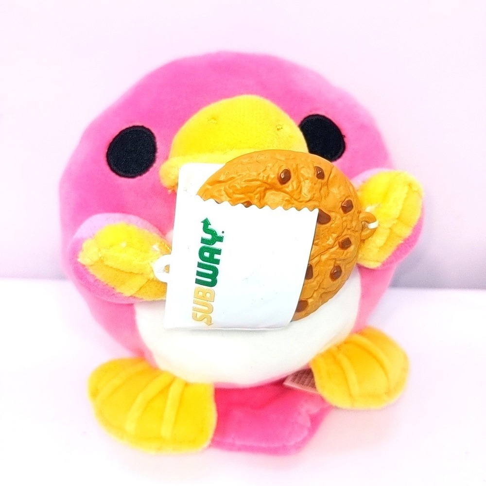 Zuru Subway Pink Platypus Plush 5" Cookie Toy Stuffed Animal Snackles Series 2